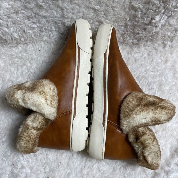 Lugz sprig fashion faux leather tan ankle slip on boots faux fur accent … - Picture 6 of 11